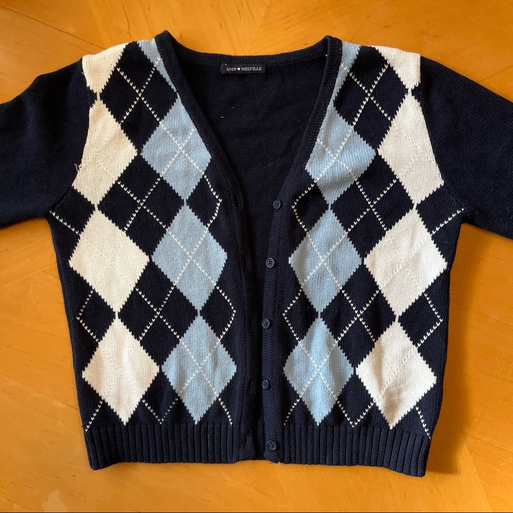 Brandy Melville Elizabeth cardigan